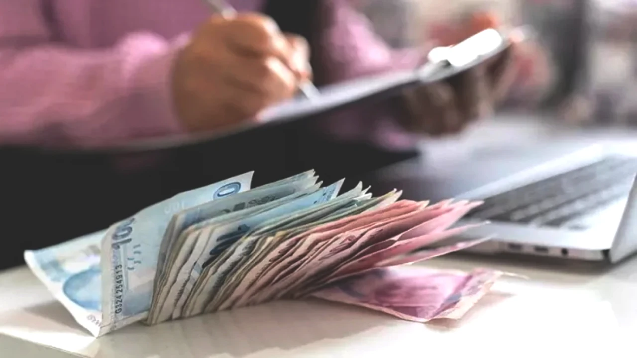 Emekli Adaylarına Müjdeli Haber! 2025 mi, 2026 mı? Cevaplar Açıklandı!