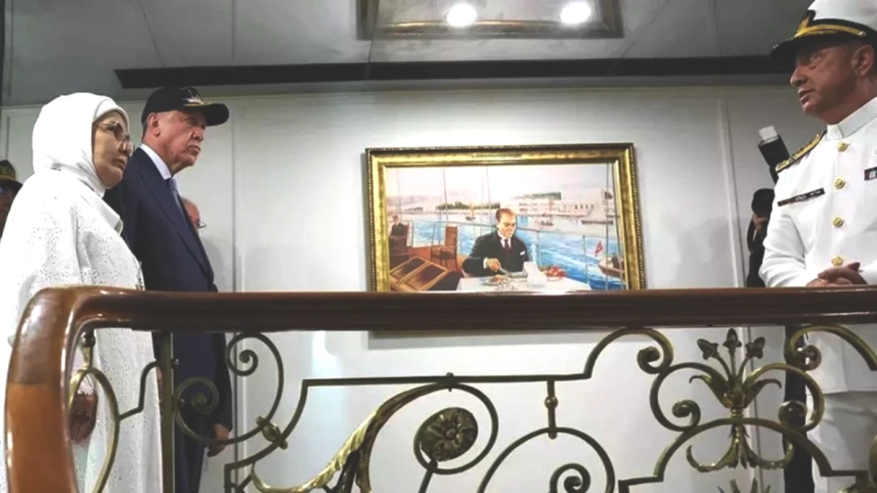 Erdoğan Savarona Yatında İncelemelerde Bulundu: Yeni Proje için Hazırlık Başlıyor!