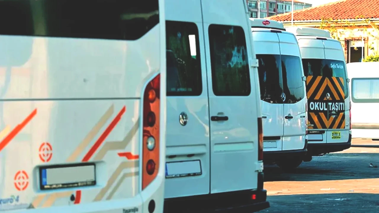 Trabzon'da Servis Ücretlerinde Şok Zam! Yeni Tarifeler Öğrencileri ve Personeli Etkileyecek
