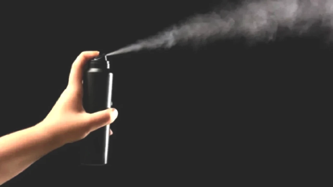 Deodorantı Bu Saate Sıkarak İki Kat Daha Etkili Hale Getirin!