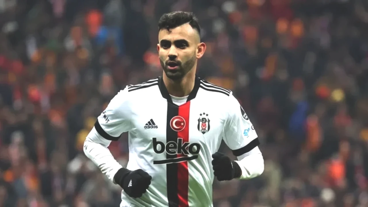 Ghezzal, Eski Takımına Dönüyor! 1+1 Yıllık Sözleşme Detayları Açıklandı