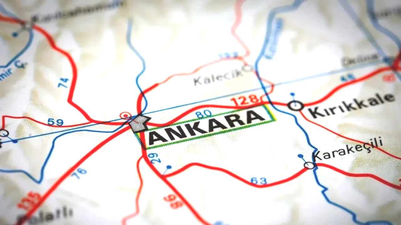 Ankara'da Yağmurdan Kaçış: 2 İlçe Güneşli Hava ile Şımartıyor! 7 Eylül 2025 Hava Durumu
