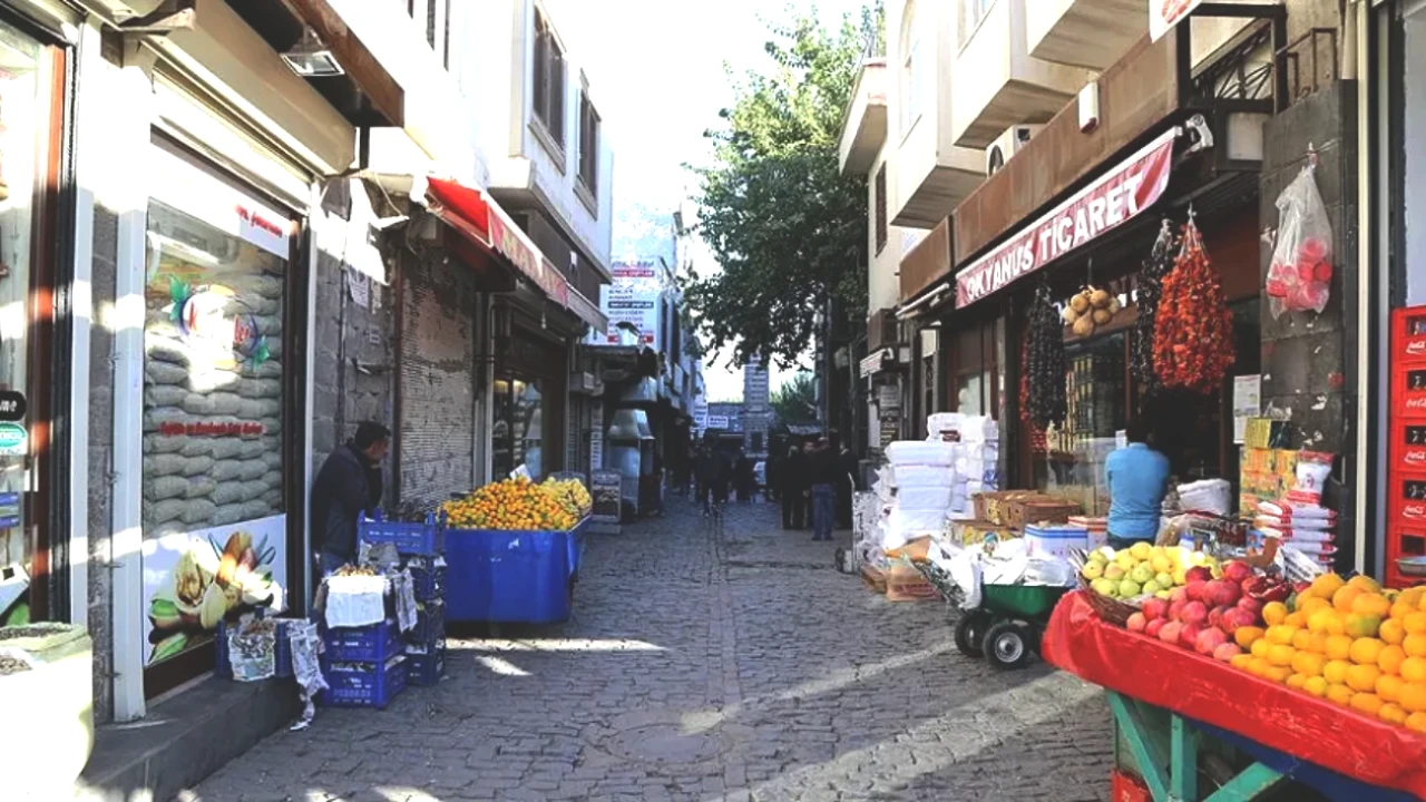 Bakan Bolat'tan Esnafa Müjdeli Haber! 93,8 Milyar TL Kredi Kolaylığıyla Geliyor!