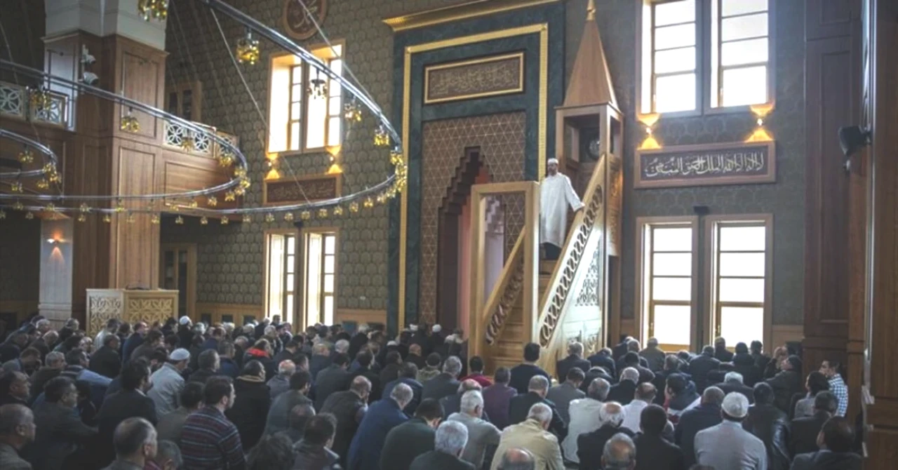 Diyanet'ten Cuma Hutbesi 12 Eylül 2025 Tam Metni Yayınlandı! Bu Haftanın Konusu Nedir?